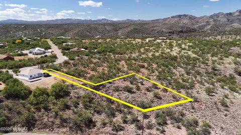 758 Pachuca Ct, Rio Rico, AZ 85648