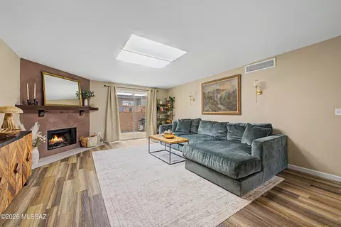 4322 E Allison Rd, Tucson, AZ 85712