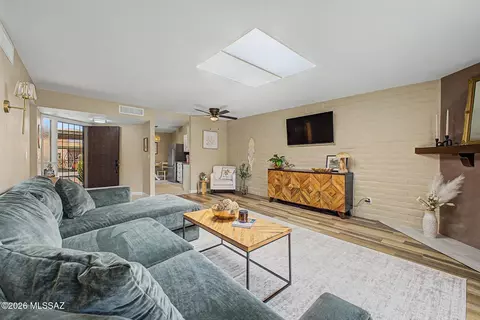 Living - 4322 E Allison Rd, Tucson, AZ 85712 photo 2 of 4