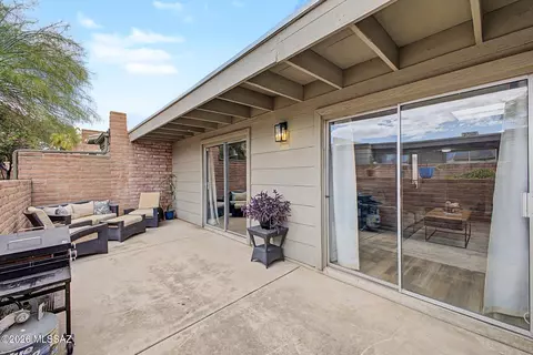 Exterior - 4322 E Allison Rd, Tucson, AZ 85712 photo 1 of 5