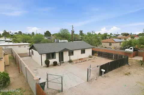 2640 N Fairview Ave, Tucson, AZ 85705