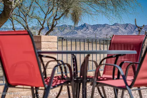 1362 N Boyce Ave, Green Valley, AZ 85614