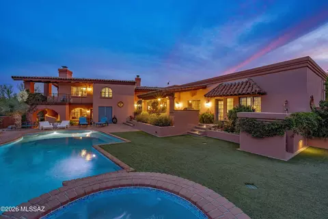 5160 N Circulo Sobrio, Tucson, AZ 85718