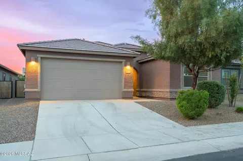 10916 W Claxton Dr, Marana, AZ 85653