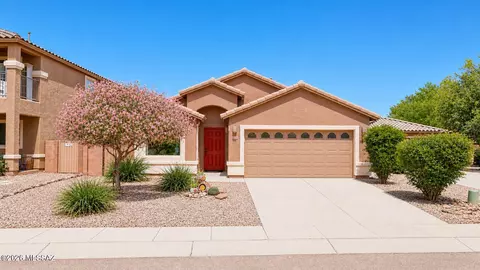 114 S Beyerville Pl, Sahuarita, AZ 85629