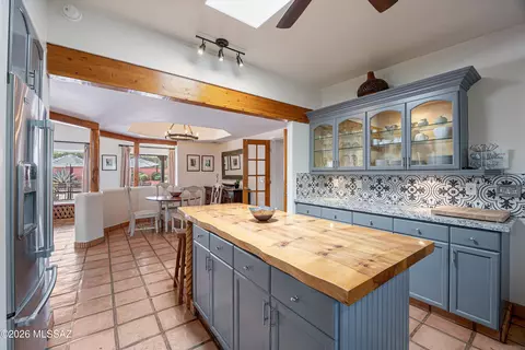 Kitchen - 2539 Edison St, Tucson, AZ 85716 photo 6 of 6