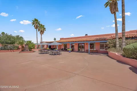 Exterior - 2539 Edison St, Tucson, AZ 85716 photo 2 of 10