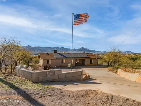 1626 Canta Ct, Rio Rico, AZ 85648