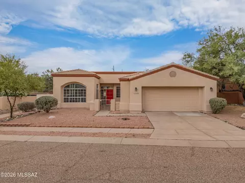 2430 N Quesnel Loop, Tucson, AZ 85715