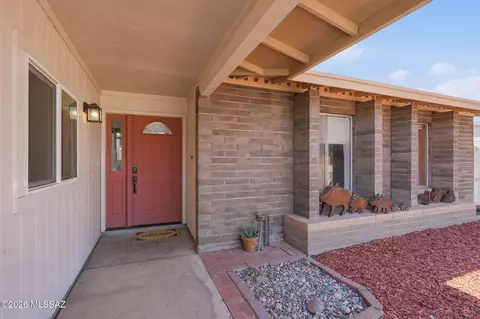 3749 W Horizon Hills Dr, Tucson, AZ 85741