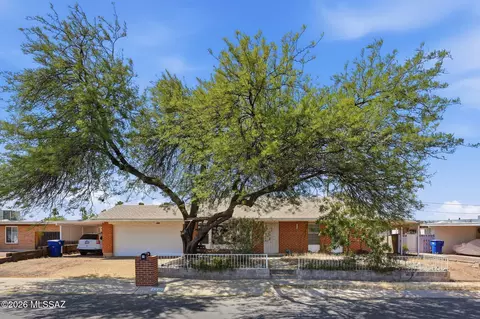 8330 E 3rd St, Tucson, AZ 85710