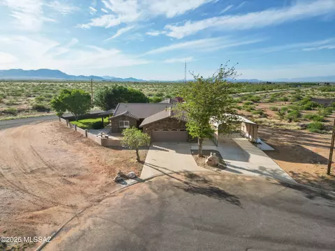 View/Area - Undisclosed, Pearce, AZ 85625 photo 2 of 5