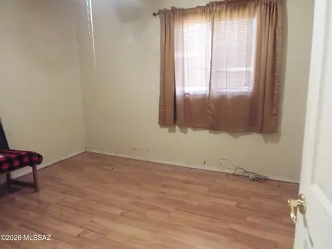 Bedroom - 3033 E Coconino Vis, Tucson, AZ 85713 photo 1 of 2