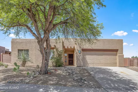 419 N Dijon Ct, Tucson, AZ 85748