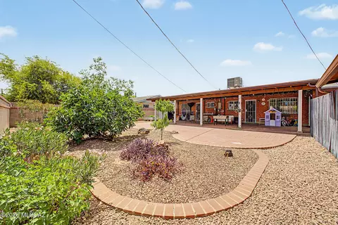 1214 N Nema Ave, Tucson, AZ 85712