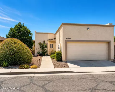 8760 E Kenyon Terrace Dr, Tucson, AZ 85710