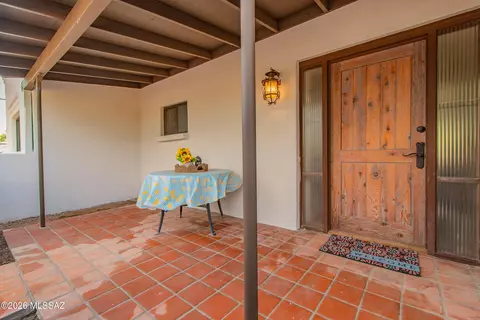 Exterior - 8951 E Summer Trl, Tucson, AZ 85749 photo 4 of 9