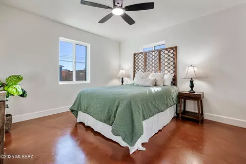 Bedroom - 1650 E 10th St, Tucson, AZ 85719 photo 1 of 7