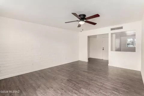 Living - 6501 E Brooks Dr, Tucson, AZ 85730 photo 2 of 3