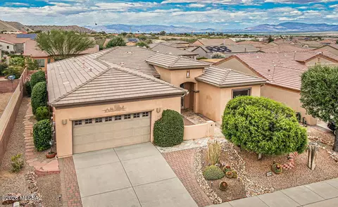 1160 W Tenniel Dr, Green Valley, AZ 85614