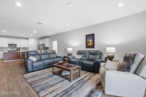 Living - 14013 E Crotalus Way, Vail, AZ 85641 photo 1 of 3