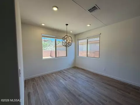 12098 N Shore Cliff Dr, Oro Valley, AZ 85737