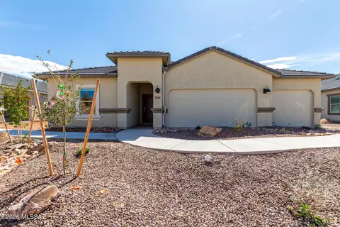9840 N Swift Fox Pl, Marana, AZ 85653
