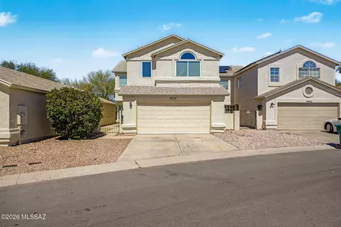 8127 N Midnight Way, Tucson, AZ 85741