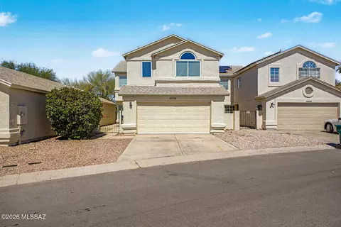 8127 N Midnight Way, Tucson, AZ 85741