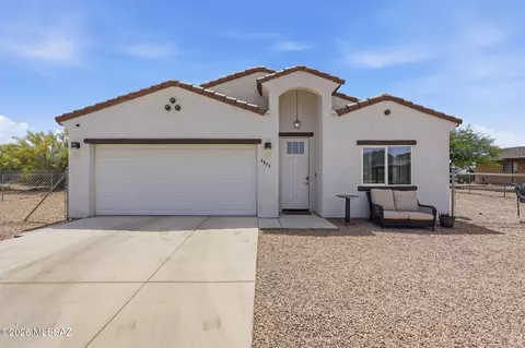 4975 S Sunset Blvd, Tucson, AZ 85757