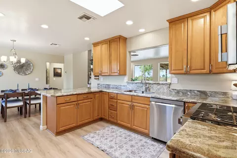 Kitchen - 13599 E Rincon Ranch Rd, Vail, AZ 85641 photo 1 of 5