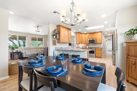 Dining - 13599 E Rincon Ranch Rd, Vail, AZ 85641 photo 2 of 2