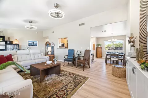Living - 13599 E Rincon Ranch Rd, Vail, AZ 85641 photo 4 of 4