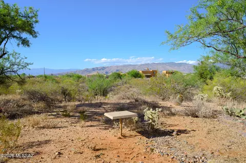 Exterior - 13599 E Rincon Ranch Rd, Vail, AZ 85641 photo 8 of 9