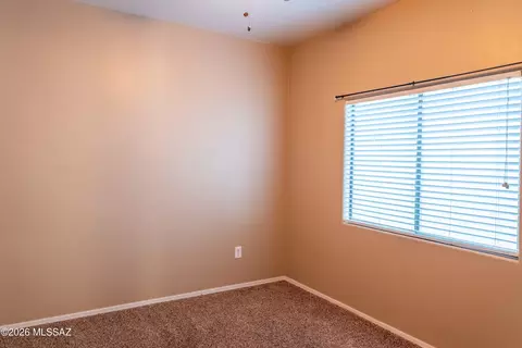 Bedroom - 12762 E Hannah Trl, Vail, AZ 85641 photo 2 of 3