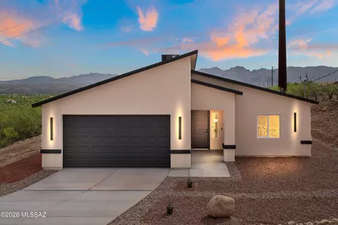 1834 Circulo Glorieta, Rio Rico, AZ 85648