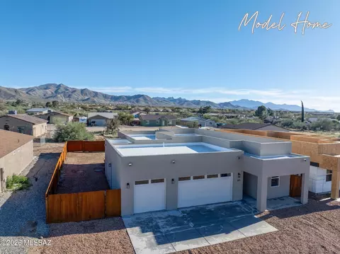 256 S Richmond Dr, Vail, AZ 85641