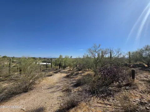 4675 N Camino Ocotillo, Tucson, AZ 85718