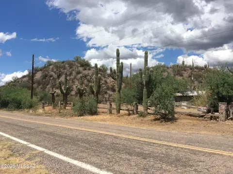 19945 S River Rd, Mammoth, AZ 85618