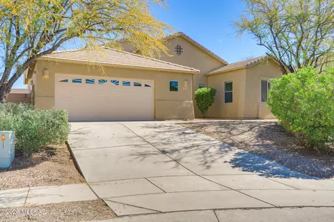 1053 S Seldon Pl, Vail, AZ 85641