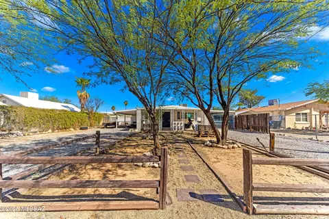 2726 N Calle De Romy, Tucson, AZ 85712