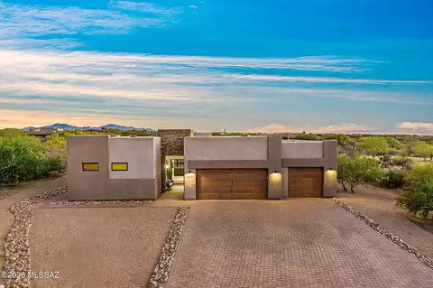 8206 S Diamond H Ranch Pl, Vail, AZ 85641