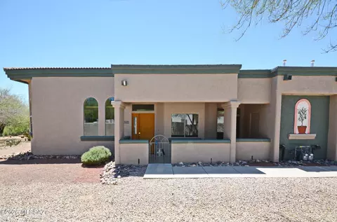 5784 W Treasure Point Pl, Tucson, AZ 85713