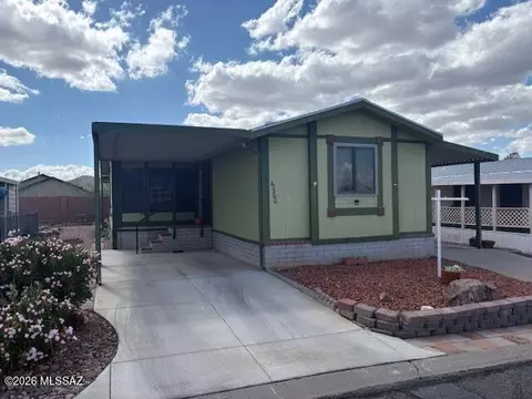 6300 S Waterton Dr, Tucson, AZ 85746