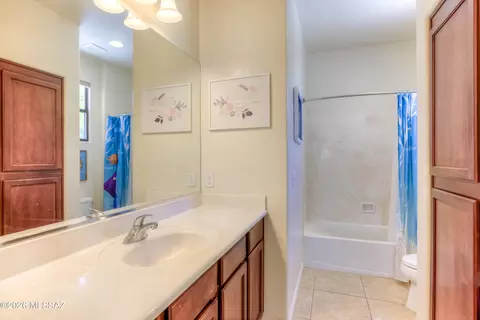 Bath - 282 E Forrest Feezor St, Vail, AZ 85641 photo 3 of 6
