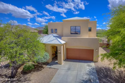282 E Forrest Feezor St, Vail, AZ 85641