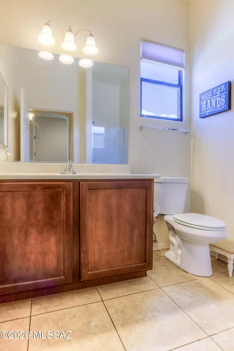 Bath - 282 E Forrest Feezor St, Vail, AZ 85641 photo 1 of 6