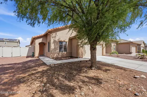 34651 S Corral Dr, Red Rock, AZ 85145