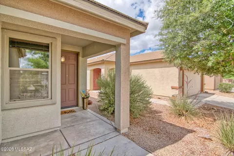 874 E Catkins Pl, Sahuarita, AZ 85629