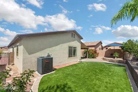 Exterior - 8806 E Chimney Spg, Tucson, AZ 85747 photo 8 of 9